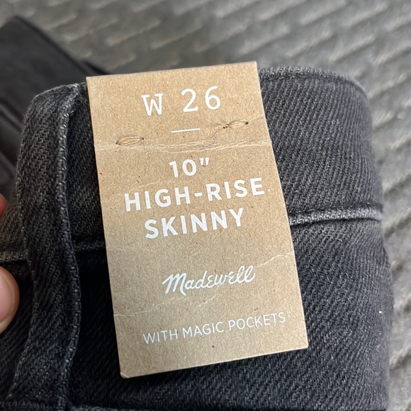 Madewell jeans, 10” high rise skinny - Picture 3 of 4